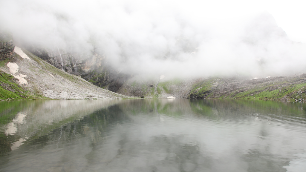 Lake at Hemkund Sahib Gurudwara in Uttarakhand